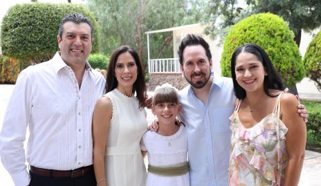  Juan Carlos Herrera, May Chávez, Leyre Gallegos, Pablo Hurtado y Romina Prado.