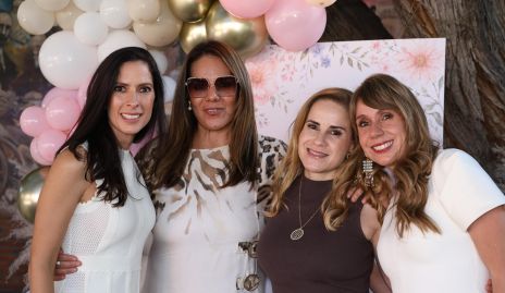  May Chávez, Chío Acevedo, Michelle Baeza y Leyre Hurtado.