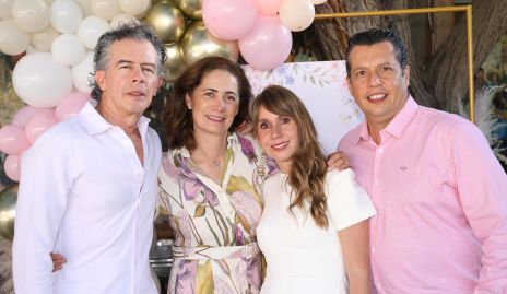  Carlos Barajas, Ceci Romero, Leyre Hurtado y Marcos Gallegos.