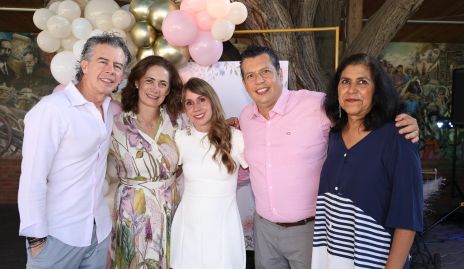  Carlos Barajas, Ceci Romero, Leyre Hurtado, Marcos Gallegos y Marcela Cordero.