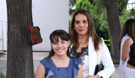  Ana Pau Romo y Chío Acevedo .