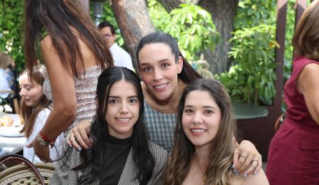  Fer González, Ximena Castillo y Fer Cosío.