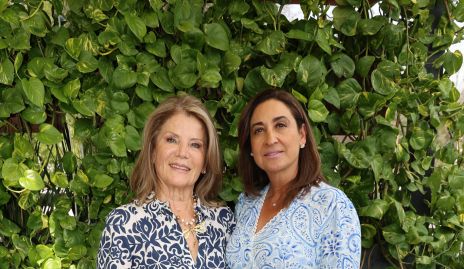  Leticia Rojas y Blanca González.