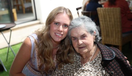  Ingrid Velasco y Tita.