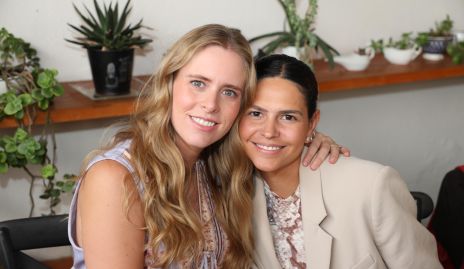  Ingrid Velasco y Ana Paula de la Fuente.