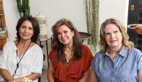  Vicky Fernández, Elia de Padilla y Carmen Zwieger.