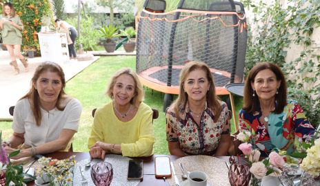  Mónica Hernández, Tayde Gaviño, Adriana Carrera y Luchi Castelo.