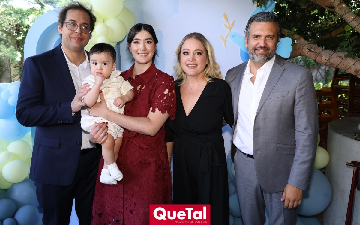 JUAN CARLOS TORRES Y ANDREA RIVERA CELEBRARON EL BAUTIZO DE SU HIJO JUAN ANDR&Eacute;S
