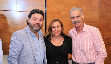  Alejandro Pérez, Linda Parra y Jaime Chalita.