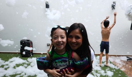  Ximena Luna y Lorena Cerda.