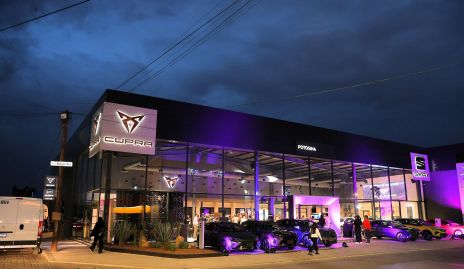  Cupra abre sus puertas en Av. Cuauhtémoc #892.