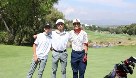  Alejandro Quintana, Franco Suárez y Andrés Ochoa.