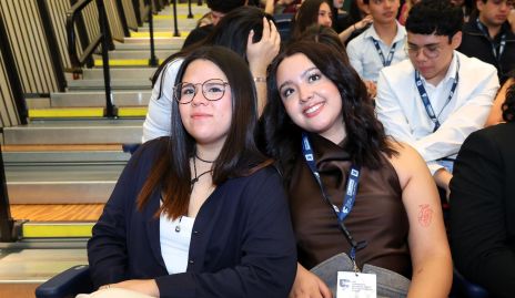  Paulina Echavarría y Daniela Candia.