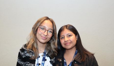  Iliana Olivares y Lizbeth Orta.