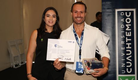  Montserrat Flores y Samuel Pérez del Camino.