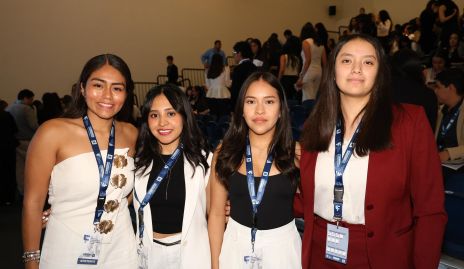  Alondra Linares, Majo Torres, Ingrid Zapata y Lorena Llamas.