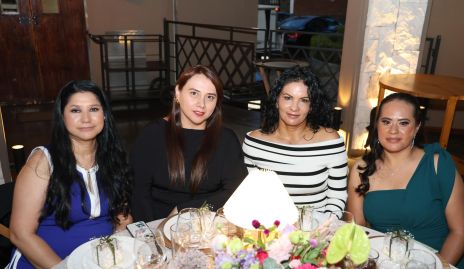 Soraya Hernández, Andrea Montejano, Liliana Licon y Rosa Linda Gallegos.