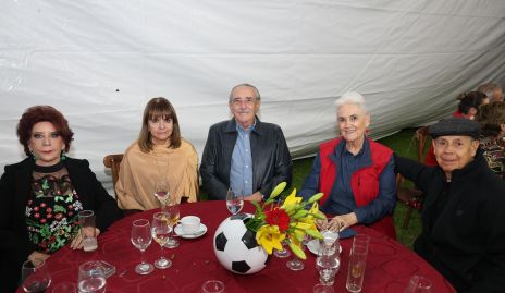  Mirna Zapata, Rocío Álvarez, Rafael Gallegos, Lucía Aranda y Antonio Burgos.