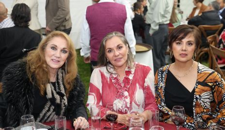  July Abud, Marisol Álvarez y Alma Grimaldo.