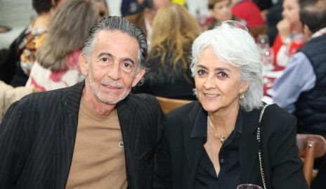  Gerardo y Elizabeth Díaz de León.