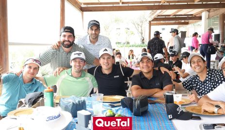  Pablo Fernández, Agustín Soberón, Johan Werge, Antonio Esper, Jorge de la Rosa, Alejandro, Gerardo García, Andrés Chávez y Manuel Zacarías .