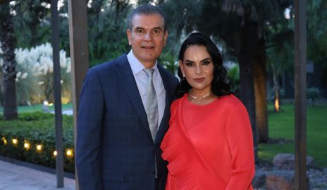  Javier Tobías y Marily de Tobías.