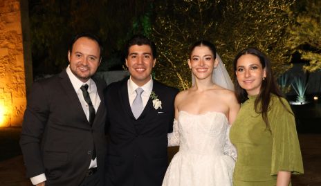  Fernando de la Maza, Daniel De Luna, Karina García y Mariana Padrón.