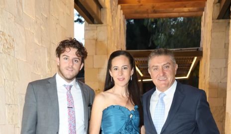  Carlos de Alba, Marcela Reynoso y Carlos de Alba.