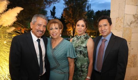  José Clemente Guerrero, Bertha de la Hoga, Olga Millán y Juan Guerrero.