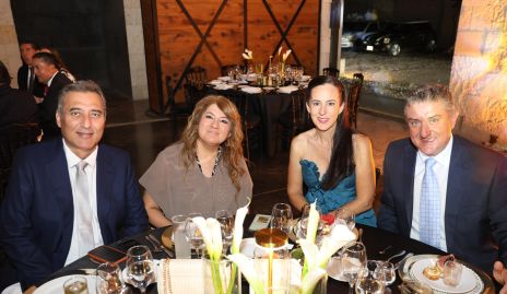  Felipe Robledo, Renata de Robledo, Marcela Reynoso y Carlos de Alba.