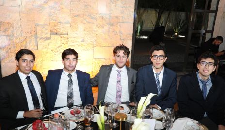  Diego de la Vega, Julián de la Vega, Carlos de Alba, Patricio Godínez y Sergio Godínez.