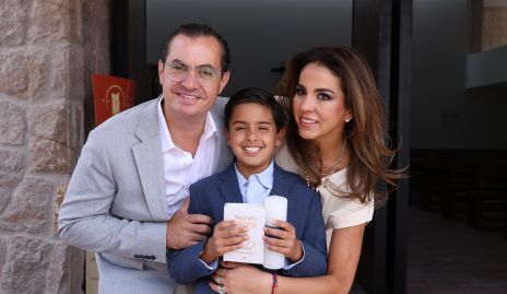  Christian Almazán y Fer Castillo con Emilio Cortés.