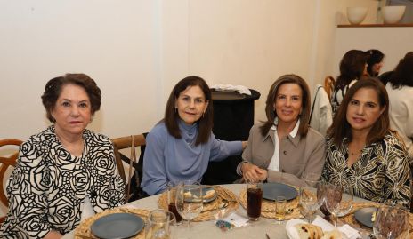  Mati Ocejo, Luchi Castelo, Martha Muñiz y Mago Cabrera.
