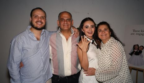  Jorge Schekeiban, Jorge Schekeiban, Vale Chong y Beatriz Blanco.