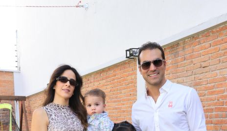  Familia Cárdenas.