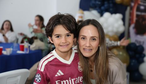  Alejandra Salas y Amadeo Calzada.