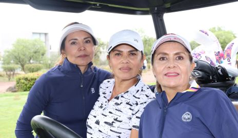  Rebeca Ríos, Mary Muñoz y Paty González.