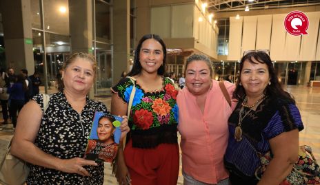  Elizabeth Garrigós, Sofía Álvarez, Sara Odonel y Lupita Cárdenas.