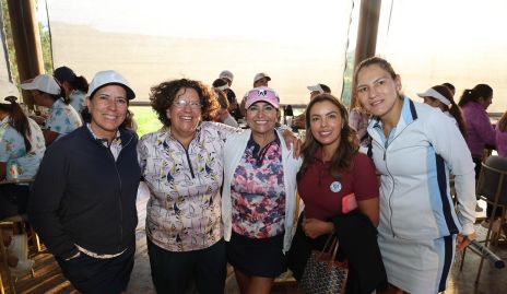  Mari Rangel, Cecilia Rangel, Ana Martínez, Alexia Mendoza y Maricela Pérez.