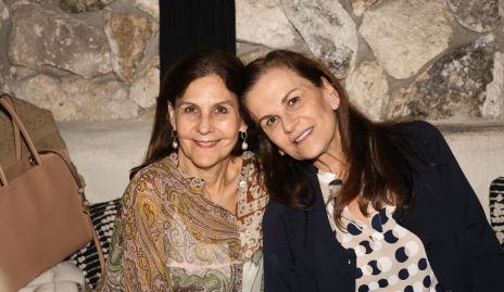  Raquel Eichelmann y Luchi Grijalva.