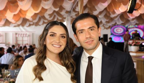  Regina Nieto y Mauricio Torres 
