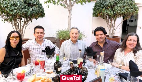  Alejandra Pérez, Raúl Saldaña, Raúl Rivera, Juan Beltrán y Fernanda Nieto.