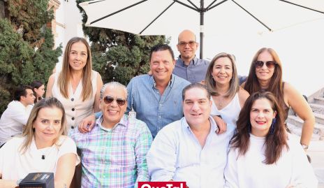  Mónica Portillo, Elizabeth López, Luis Cárdenas, Tito Loredo, José Antonio Gutiérrez, Fernando Macías, Sofía Valle, Erika Gómez y María José Pérez.