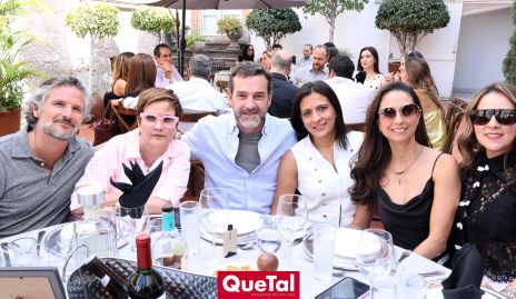  Oscar Morelos, Claudia Hinojosa, Luis Paulo Bárcena, Lupita Lomelí, Anel Ávila e Isabela Morales.