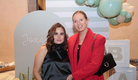  Nuria Alcalde y Gaby Del Valle.