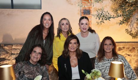 Delia Ituarte, Roxana Serna, Lilian Dorador, Lucila Hernández, Lorena Hernández y Marcela Gómez.