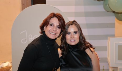  Guadalupe Bárcena y Nuria Alcalde.