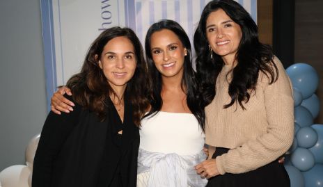  María Leal, Natalia Leal y Ale Cano.