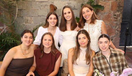  Fer Del Valle, Nuria Manzo, Priscila Martínez, Mariana Gómez, Dany Rodríguez, María José Macías y Andrea Vilet.