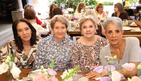  Patricia Lozano, Laura Faz de Monsech, Ana Luisa Faz y María Eugenia Aranda.
